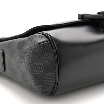 Louis Vuitton Damier Graphite Skyline Messenger PM 9 of 12