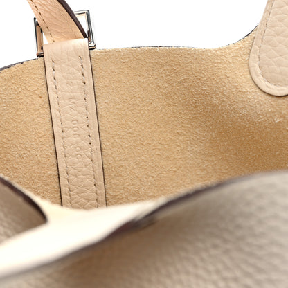 Hermes Taurillon Clemence Picotin Lock 18 PM Nata 7 of 11