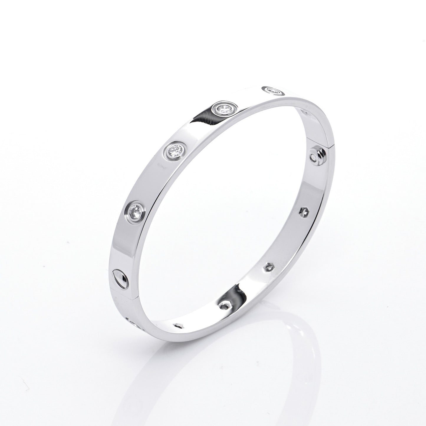 18K White Gold 10 Diamond LOVE Bracelet 16