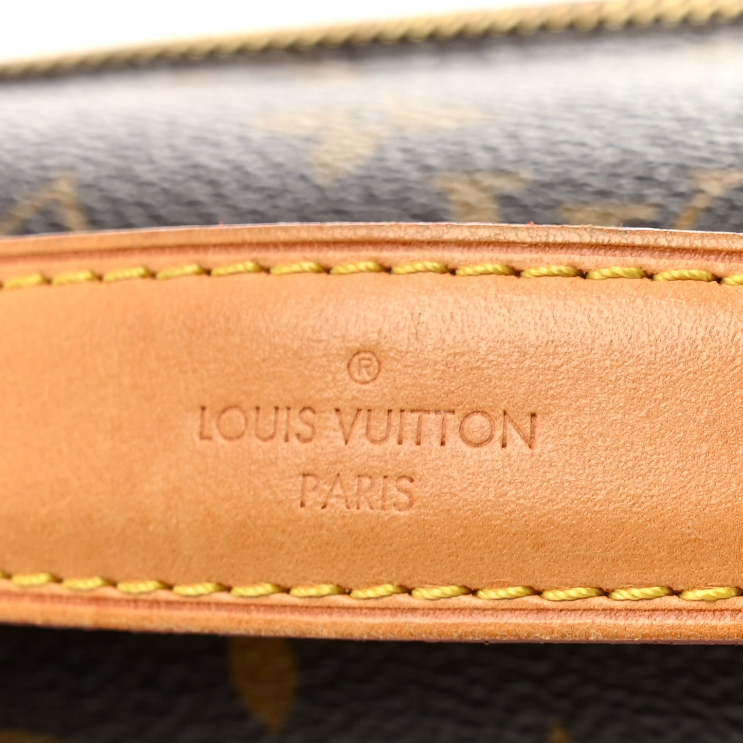 Monogram Pochette Metis