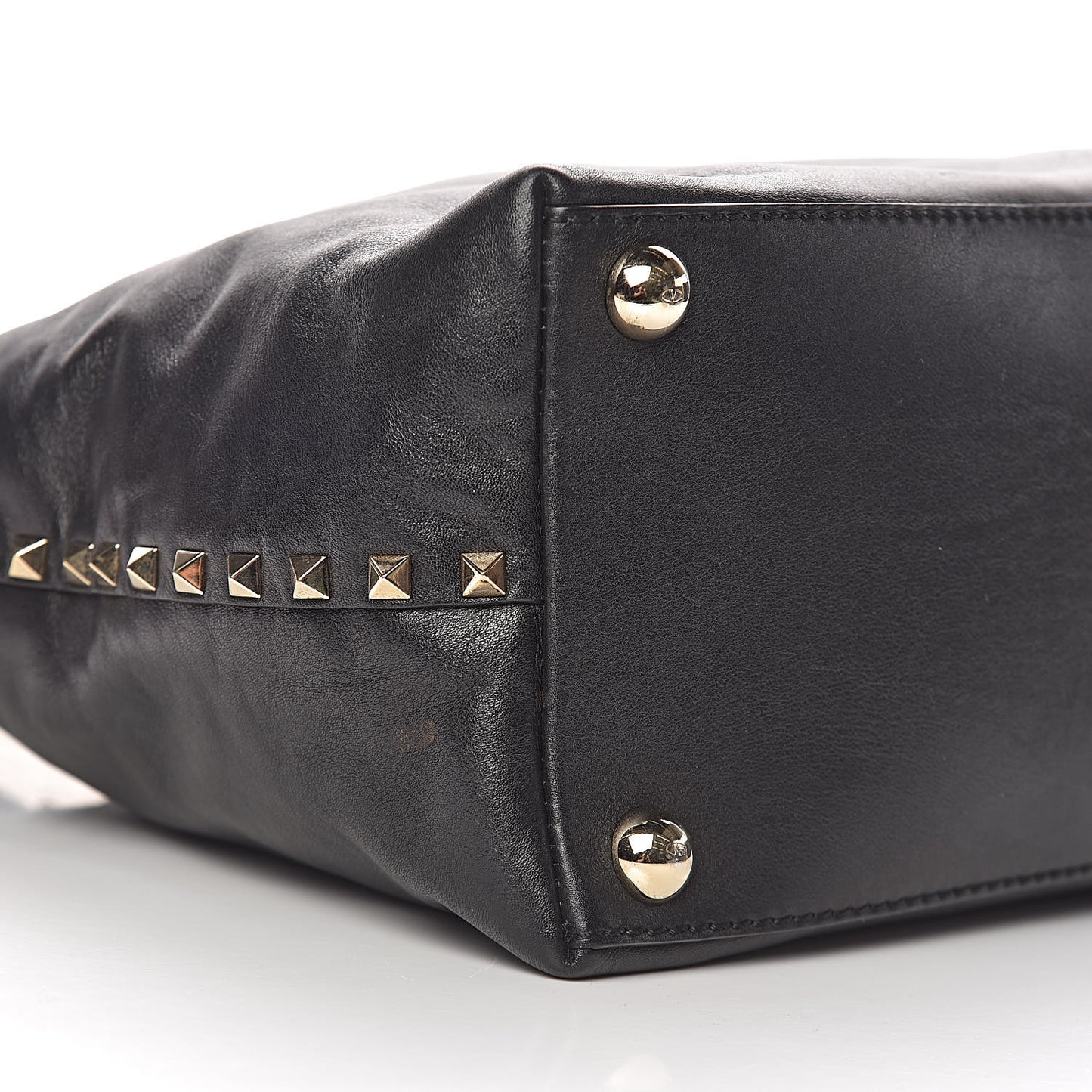 Vitello Rockstud Dome Satchel Black