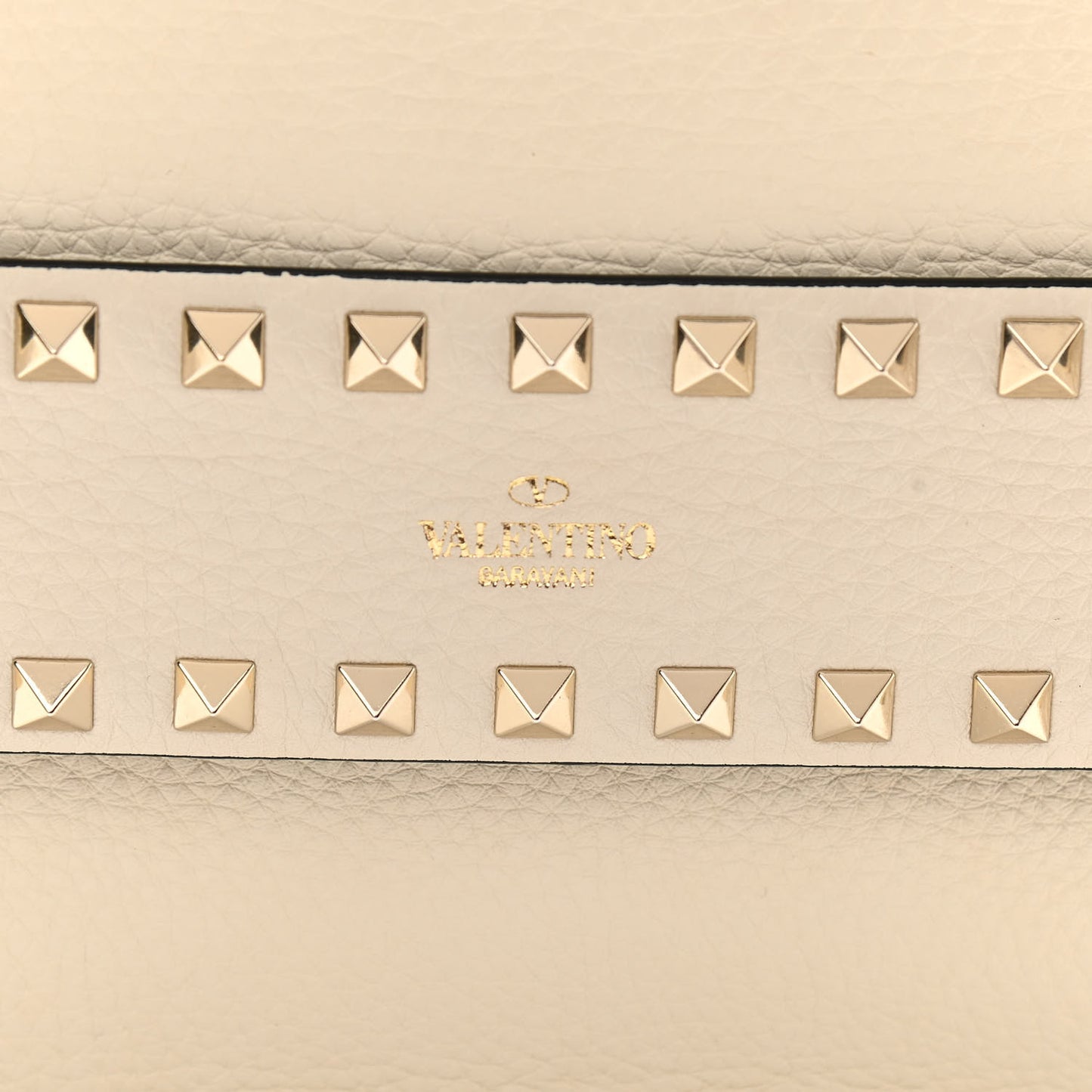 Pebbled Calfskin Rockstud Side Slip Crossbody Ivory