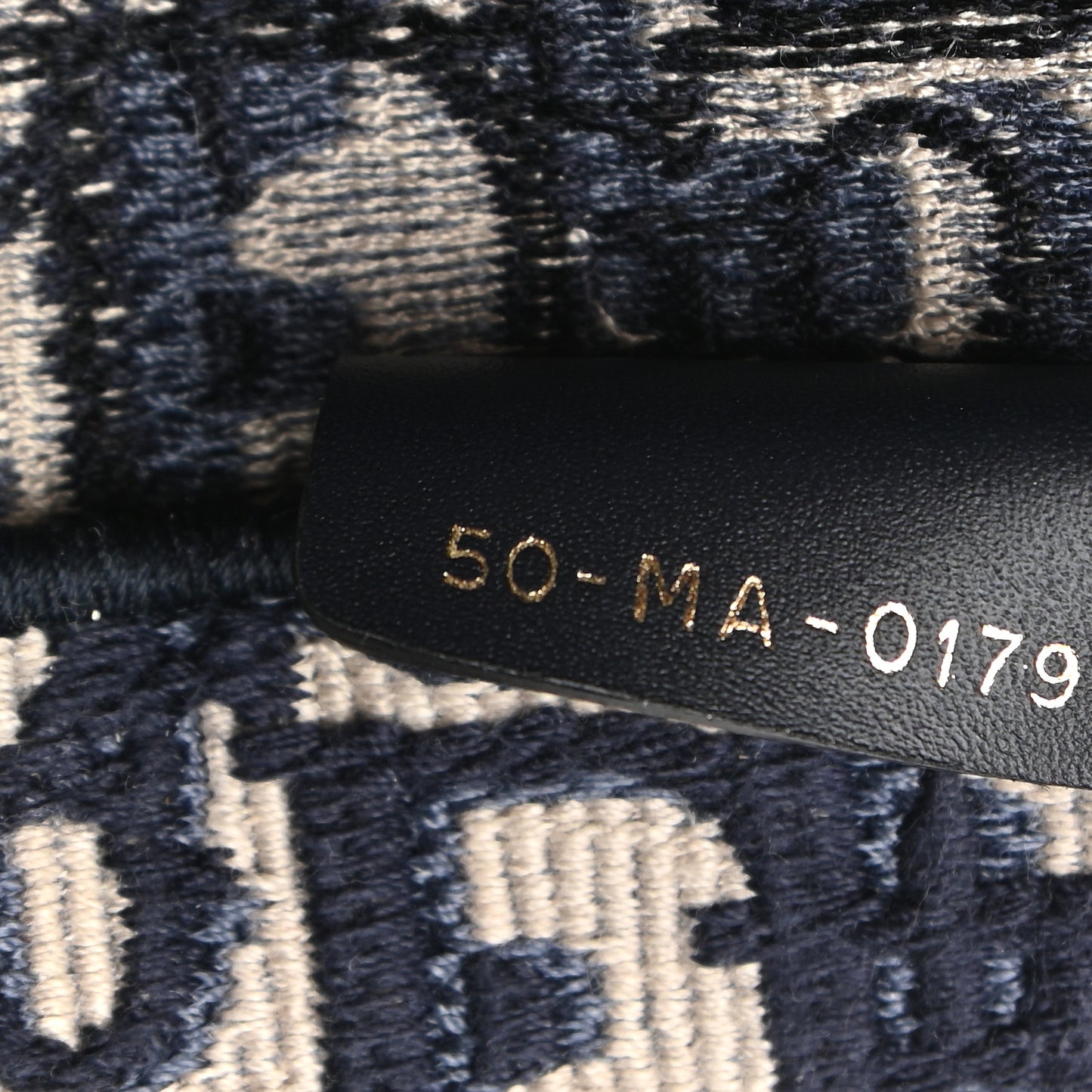 Oblique Book Tote Blue Multicolor