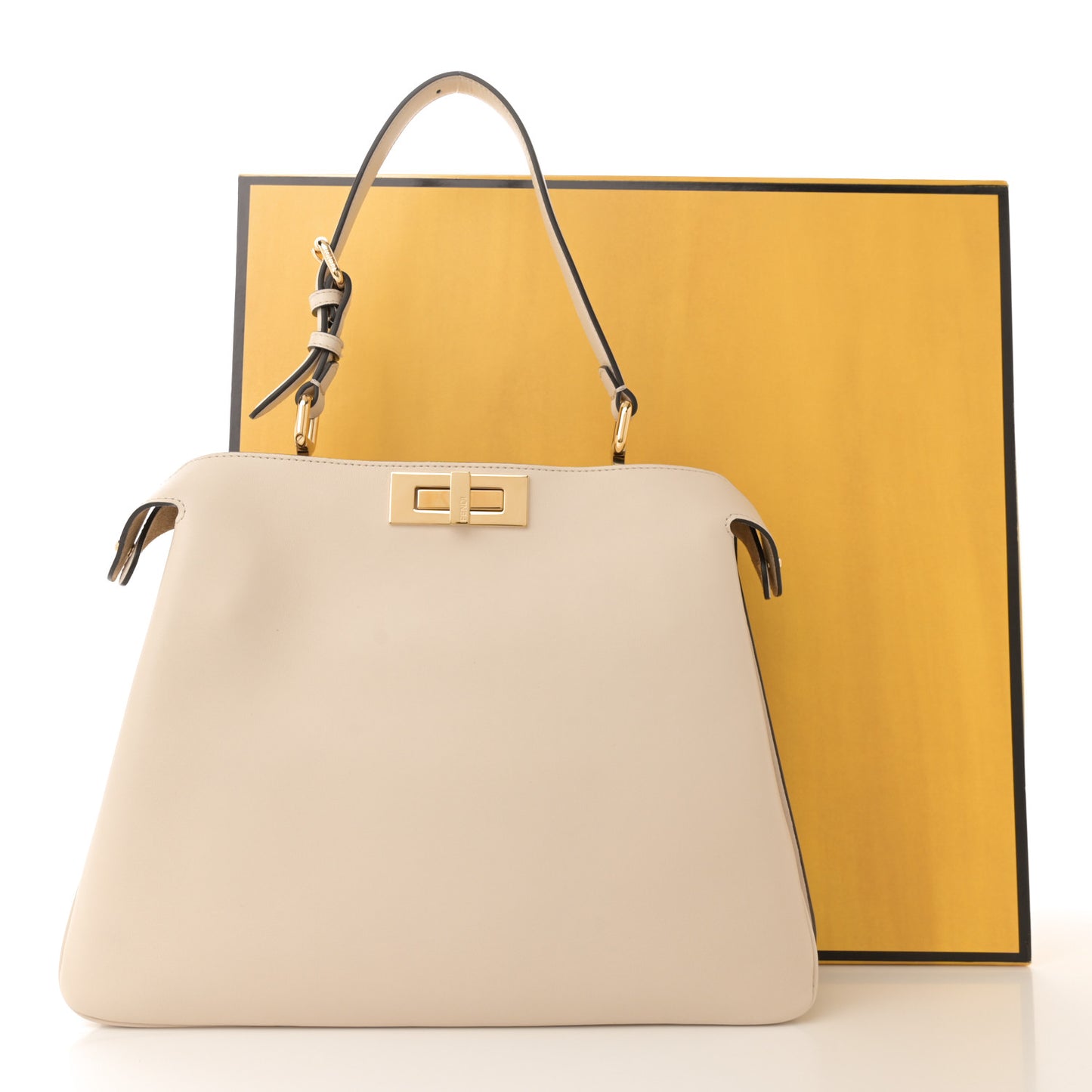 Vitello Medium Soft Peekaboo Camelia