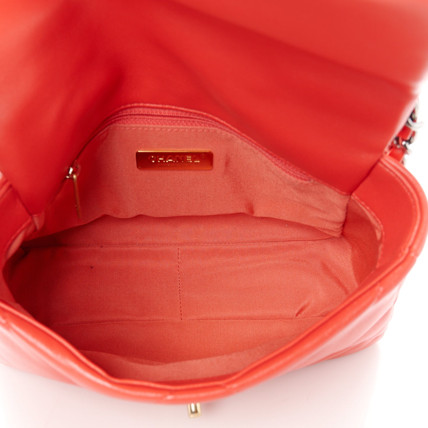 Lambskin Quilted Medium Chanel 19 Flap Red