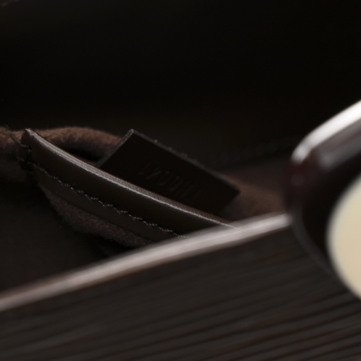 Louis Vuitton Epi Reverie Moka 7 of 10