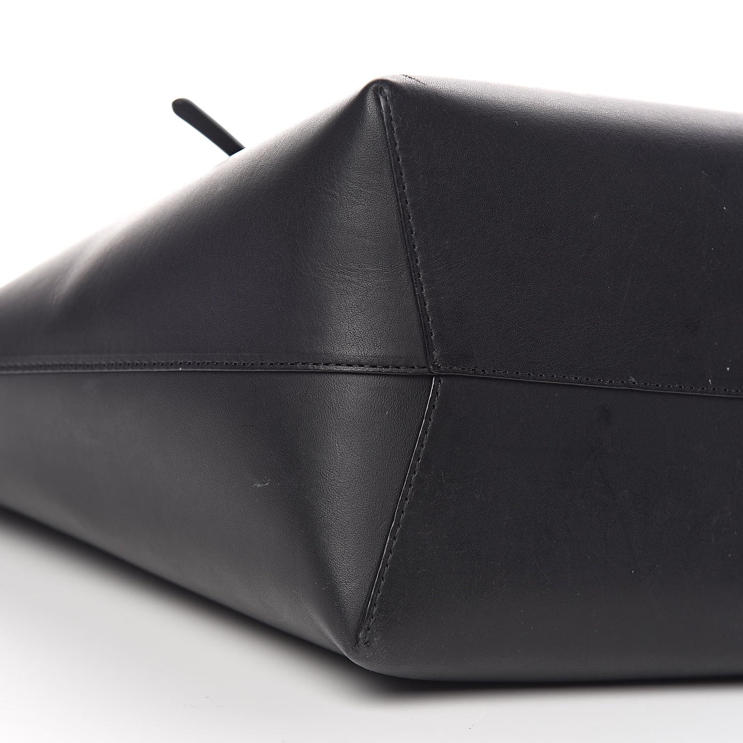 Vegetable Tanned Calfskin Bucket Bag Black Ballerina