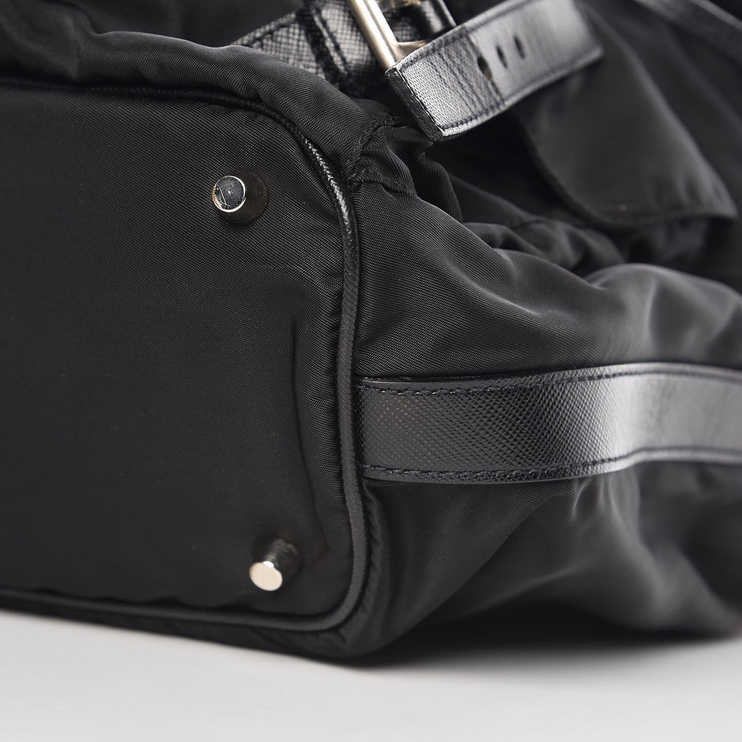 Nylon Vela Shoulder Bag Black Cuoio