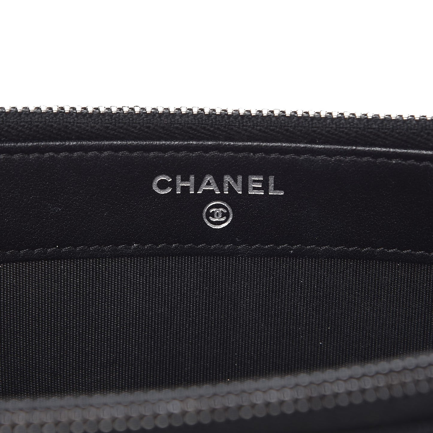 Caviar Quilted Small Boy Clutch With Chain Black