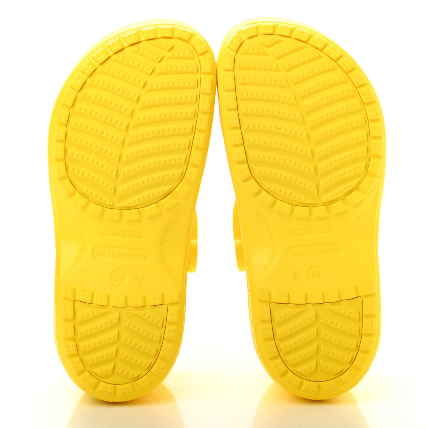X CROCS Rubber Textured Womens Platform Sandals 37 Jaune Soleil