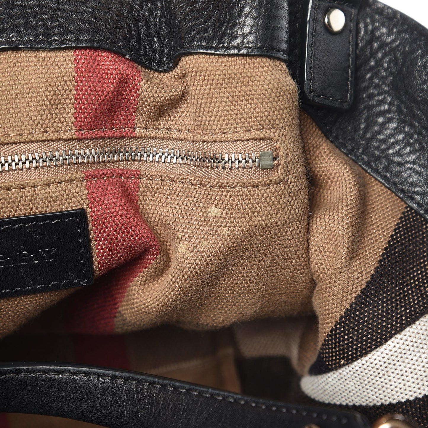 Grainy Calfskin House Check Small Maidstone Black