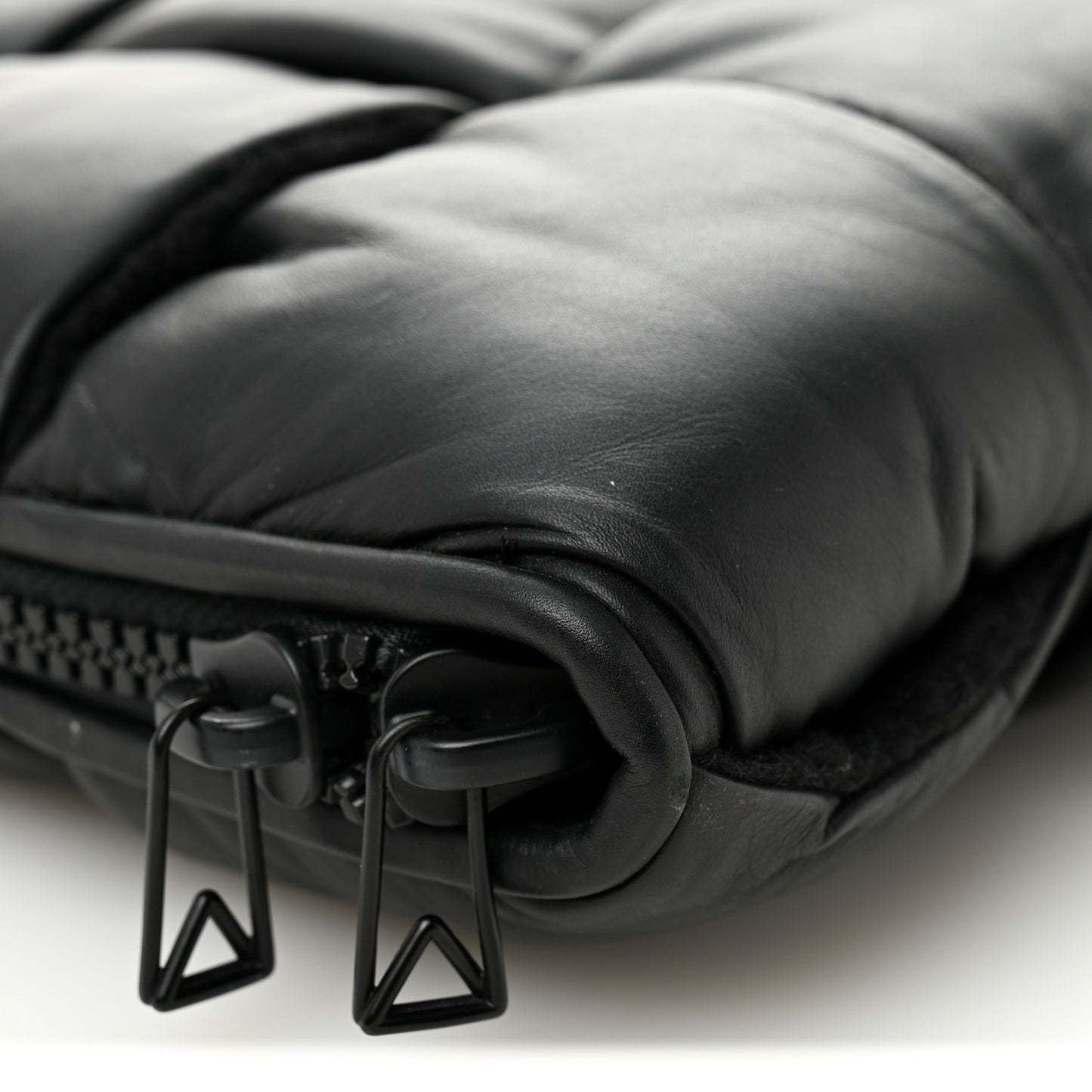 Calfskin Maxi Intrecciato Puffy Laptop Pouch Black