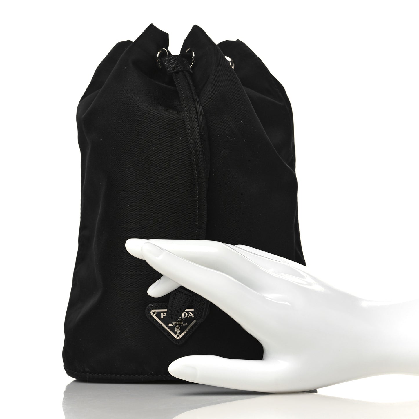 Nylon Vela Drawstring Pouch Black