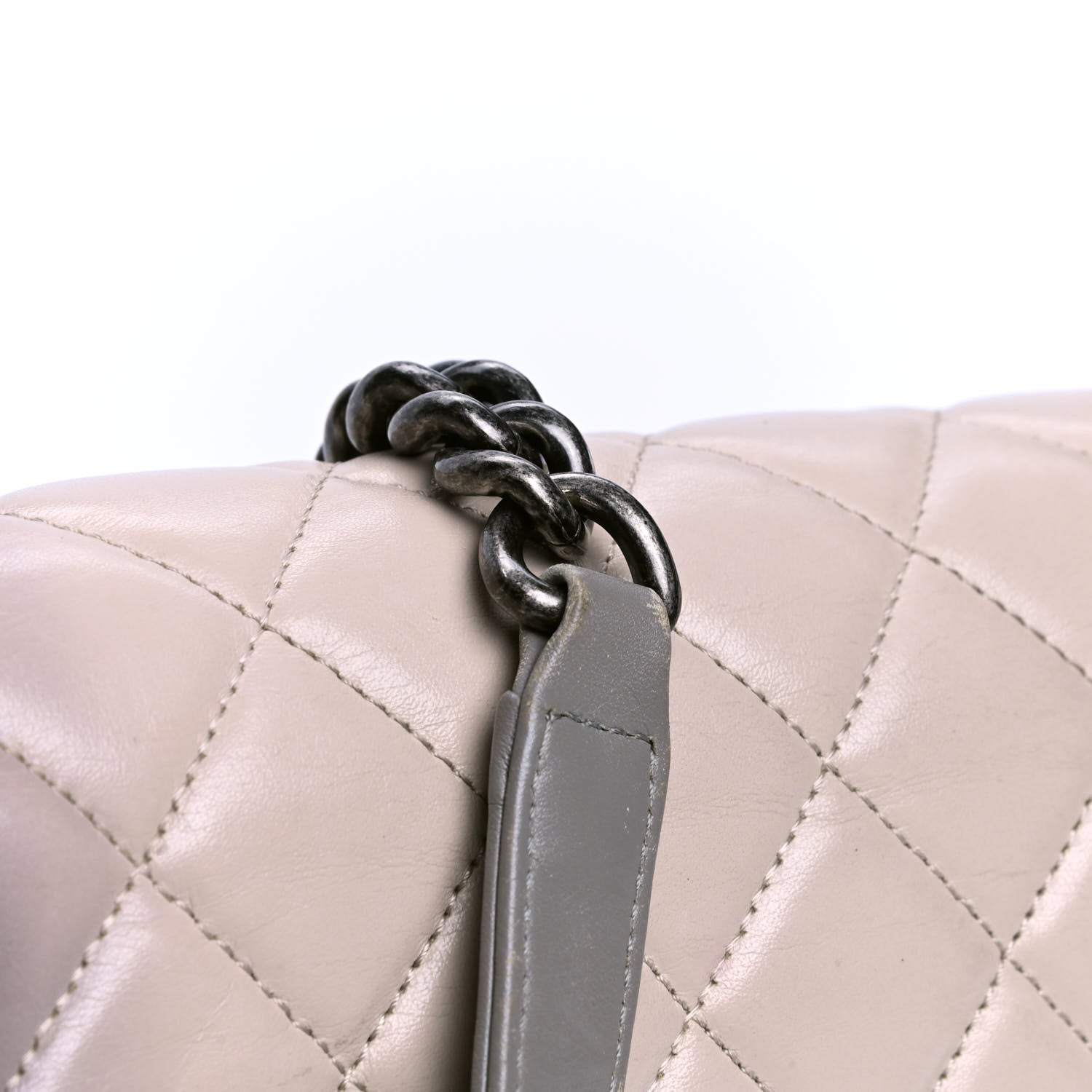 Chanel Calfskin Ombre Quilted Large Boy Flap Grey Beige 4 of 8