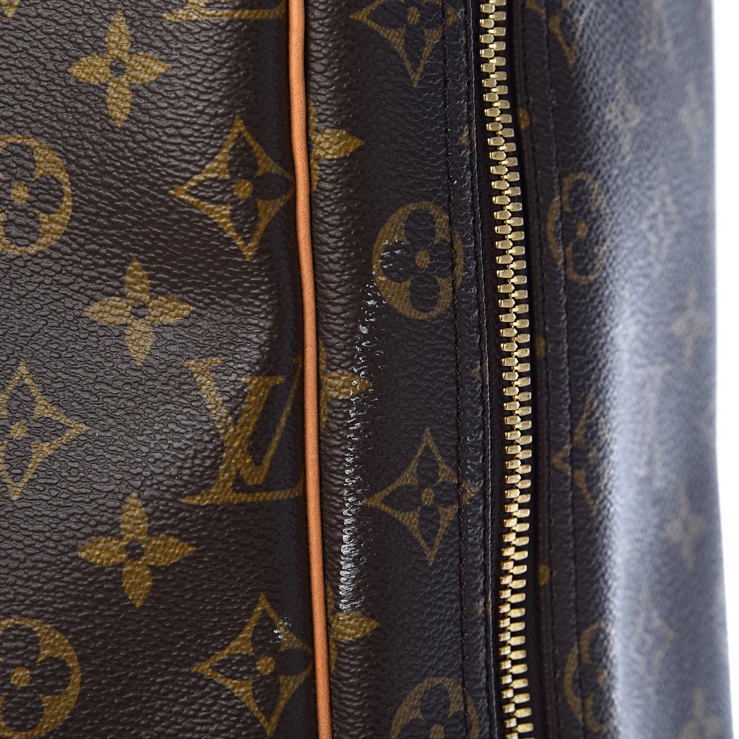 Louis Vuitton Monogram Sirius 50 14 of 15