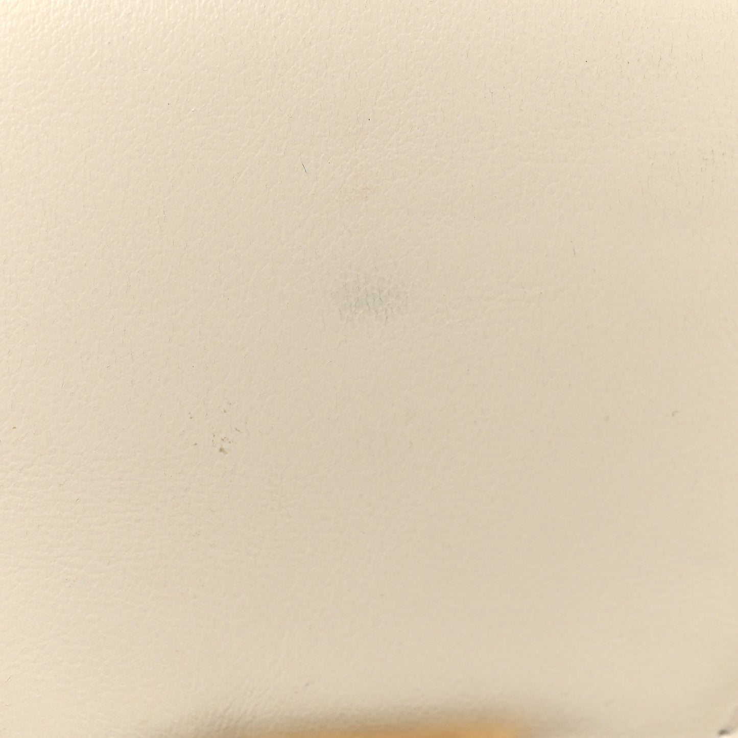 Calfskin Matelasse Mini GG Marmont Shoulder Bag White