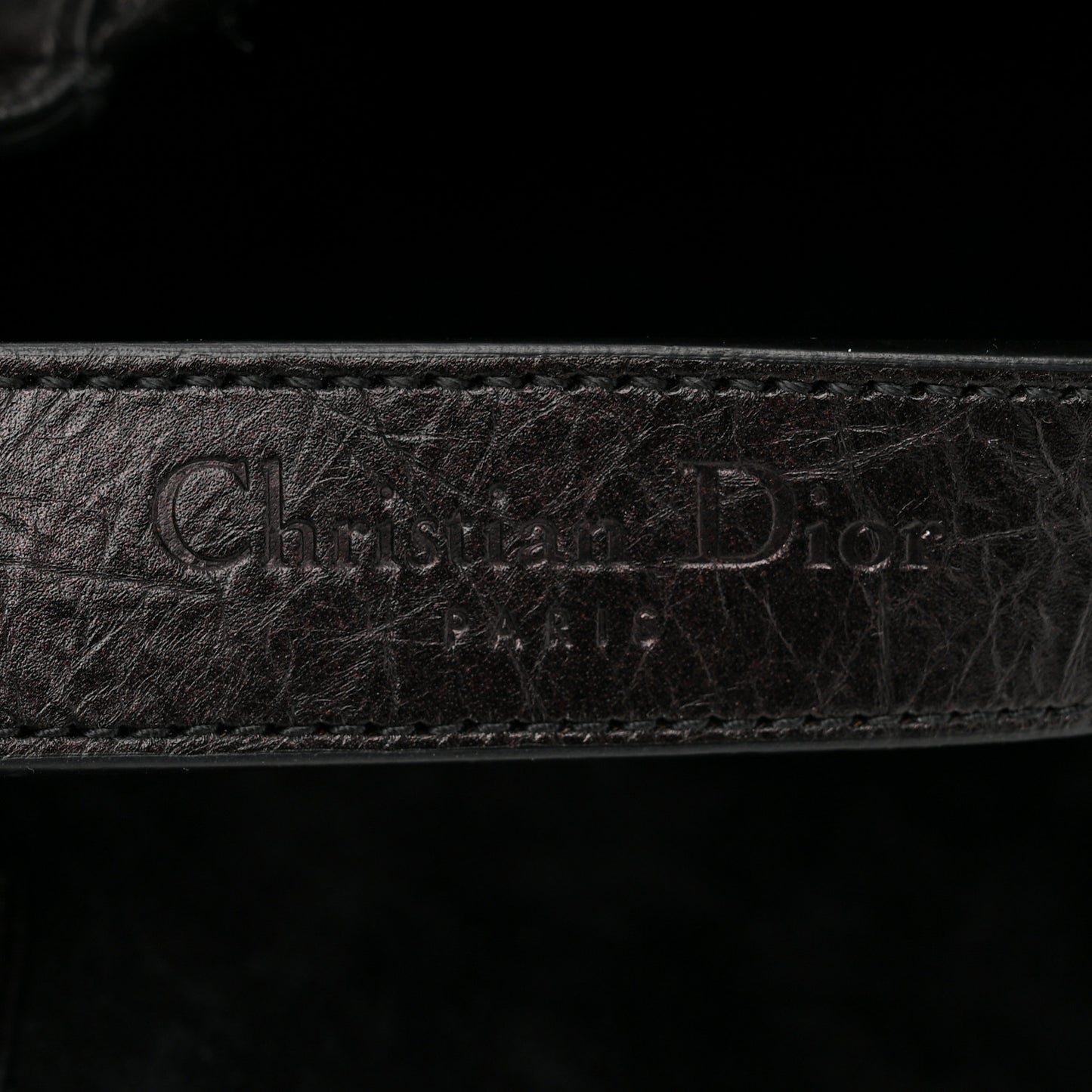 Crinkled Calfskin Macrocannage Large Toujours Black