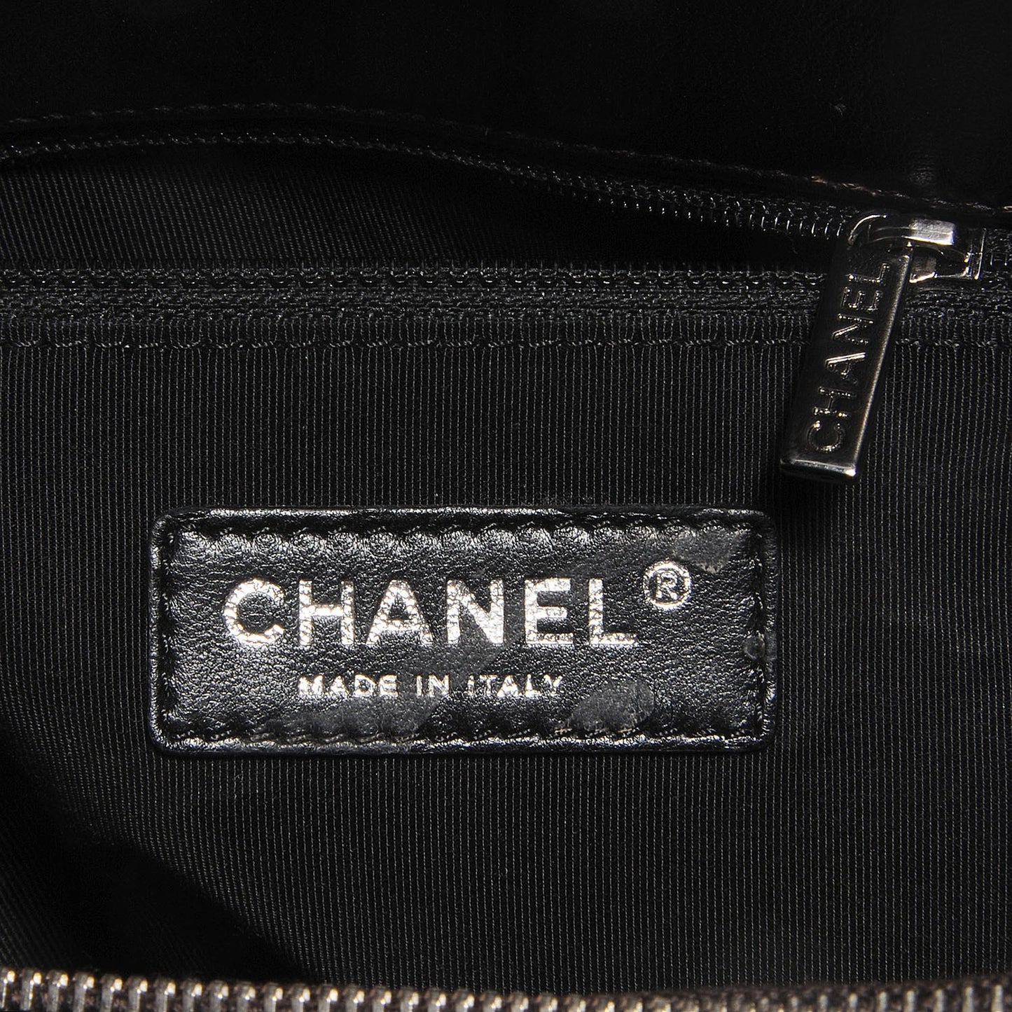 Metallic Calfskin Quilted Mademoiselle Tote Pearl Black