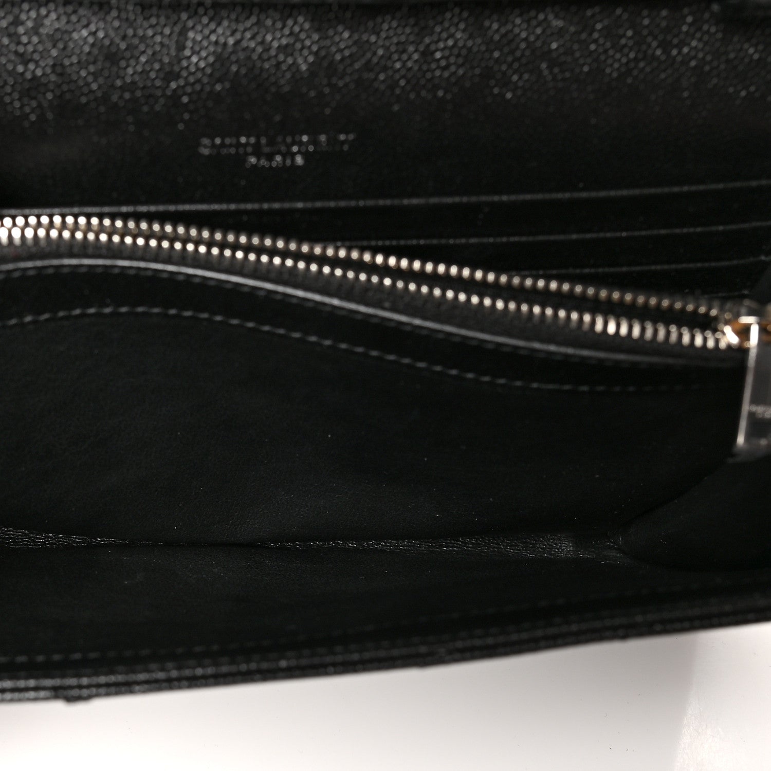 Saint Laurent Grain De Poudre Matelasse Chevron Monogram Chain Wallet Black 5 of 12