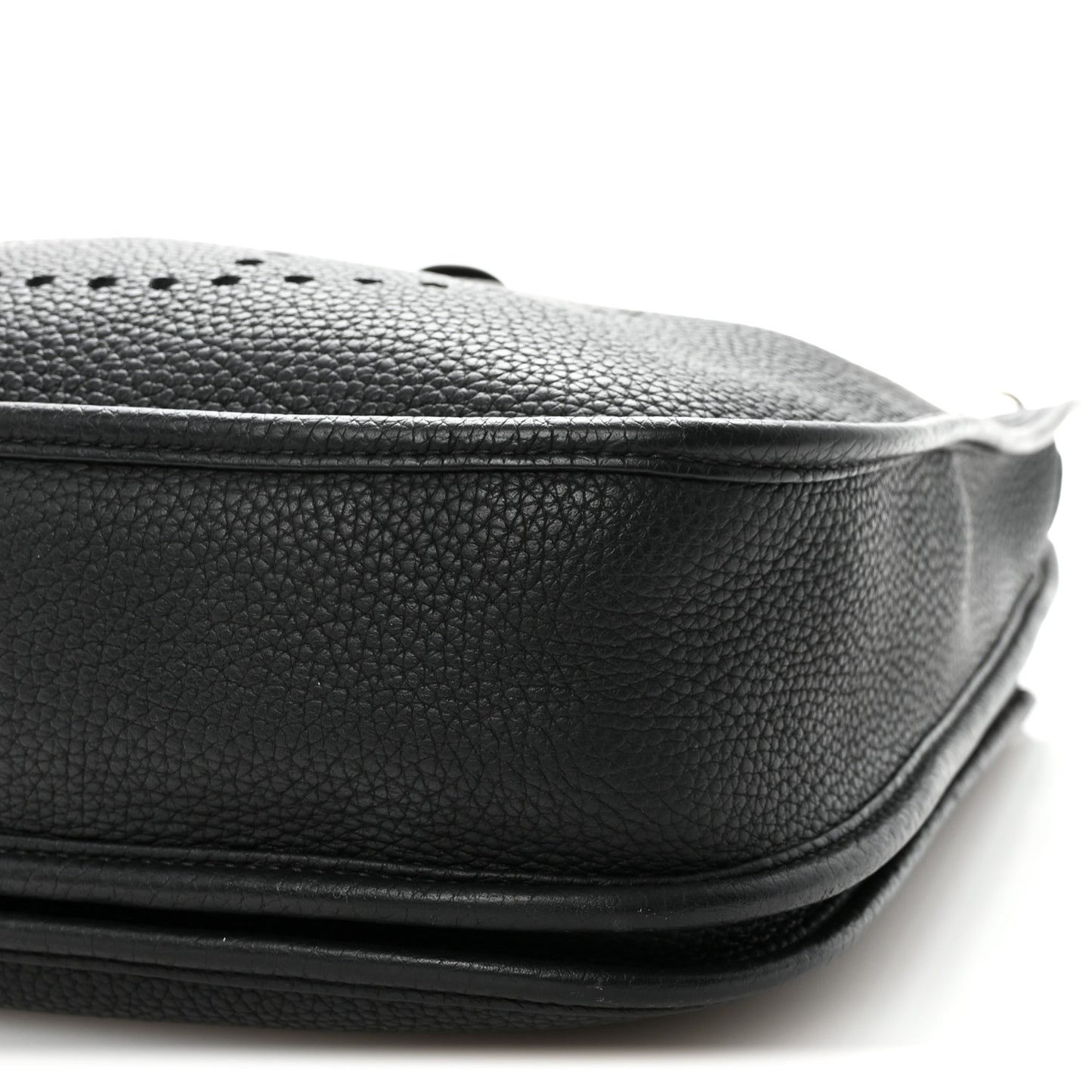 Taurillon Clemence Evelyne III PM Black