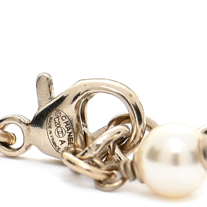 Chanel Pearl Crystal Beaded CC Bracelet Black Gold 4 of 5