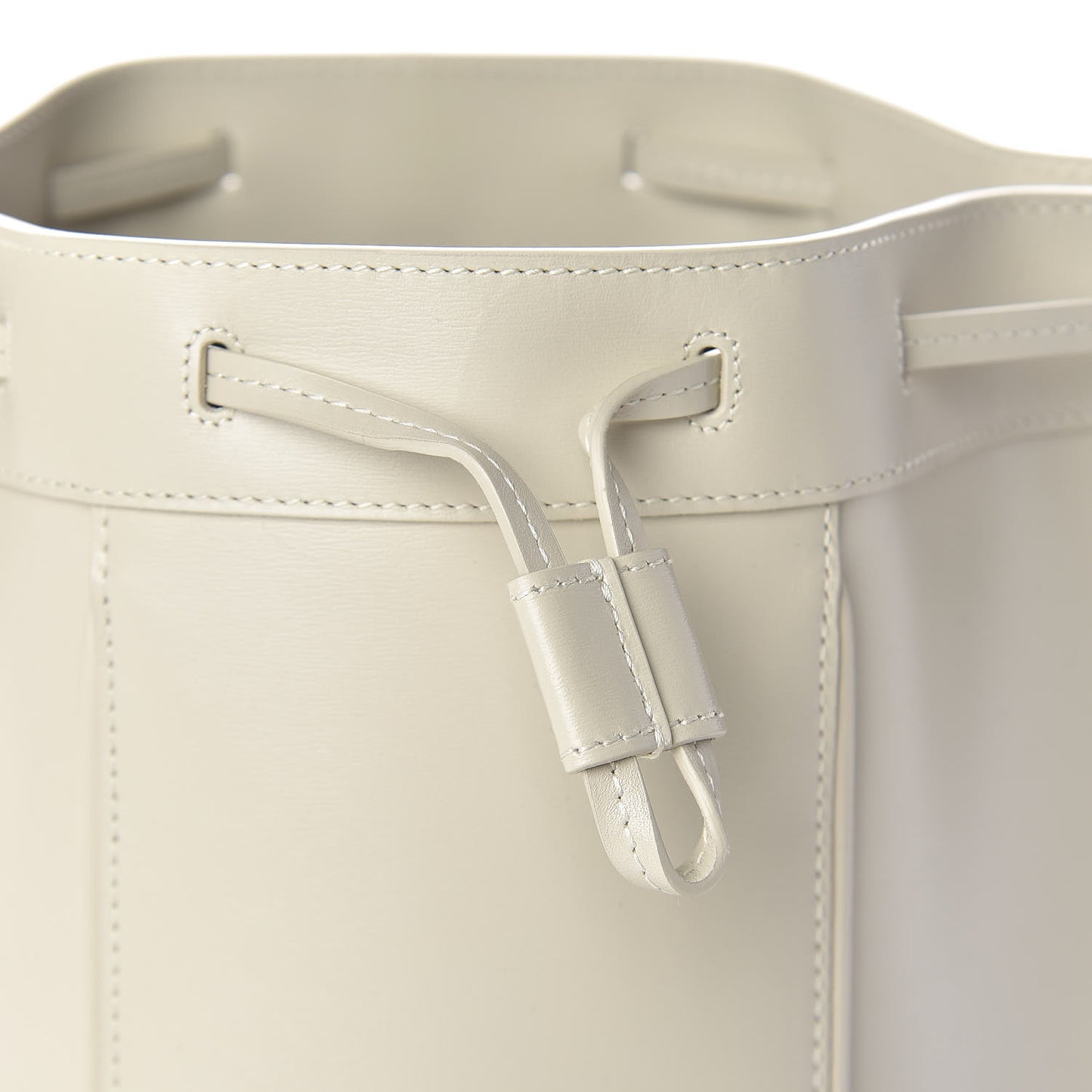 Smooth Calfskin Medium Talitha Bucket Bag Vintage White