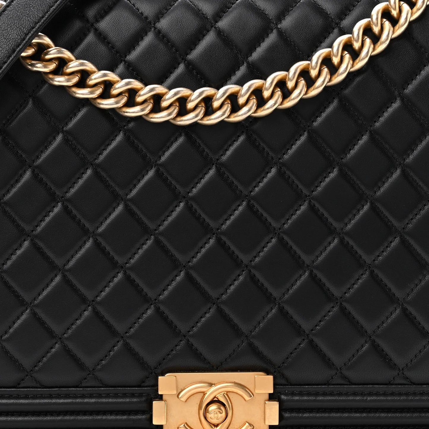 Lambskin Quilted Large Boy Flap Black
