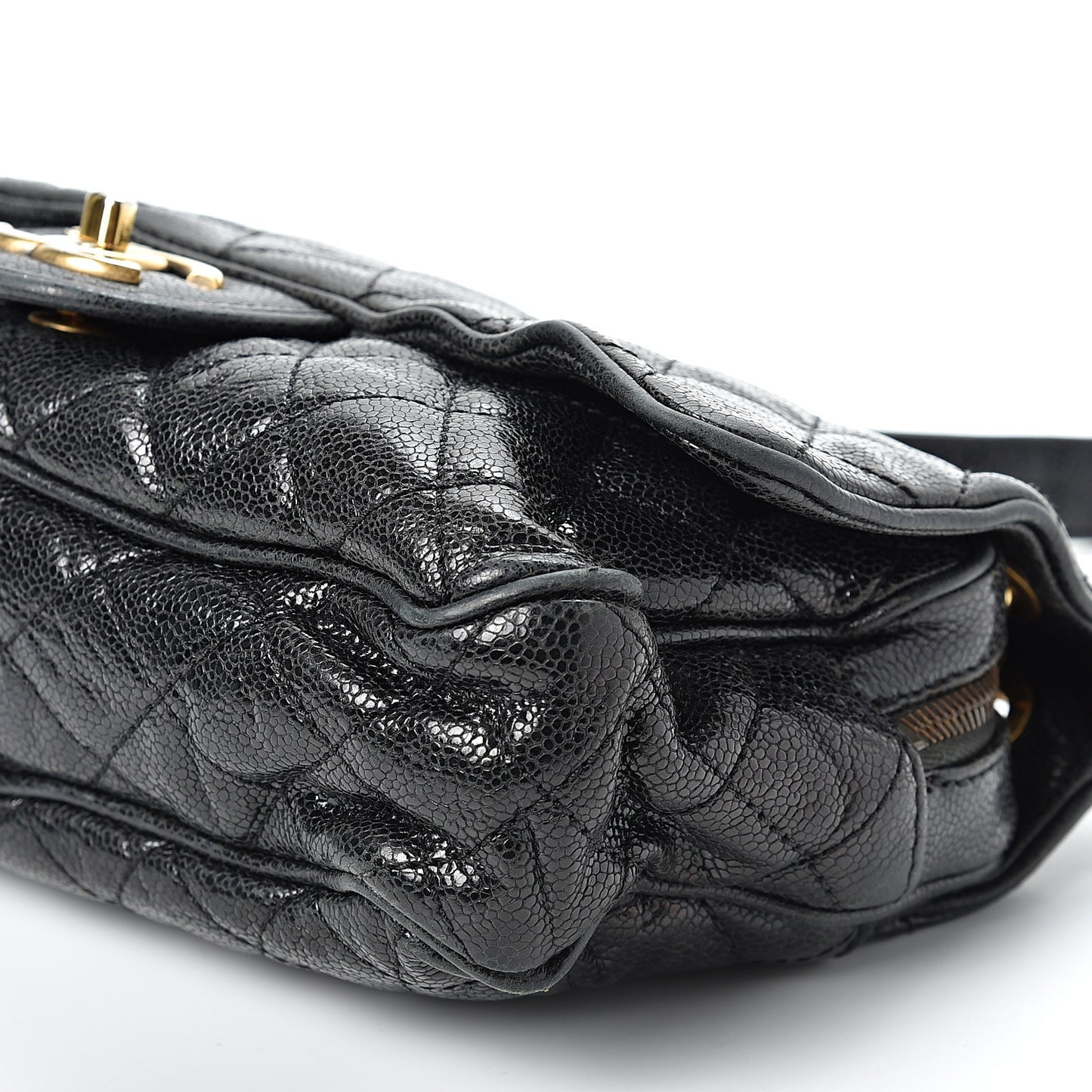 Iridescent Caviar Quilted Small Chic Flap Black