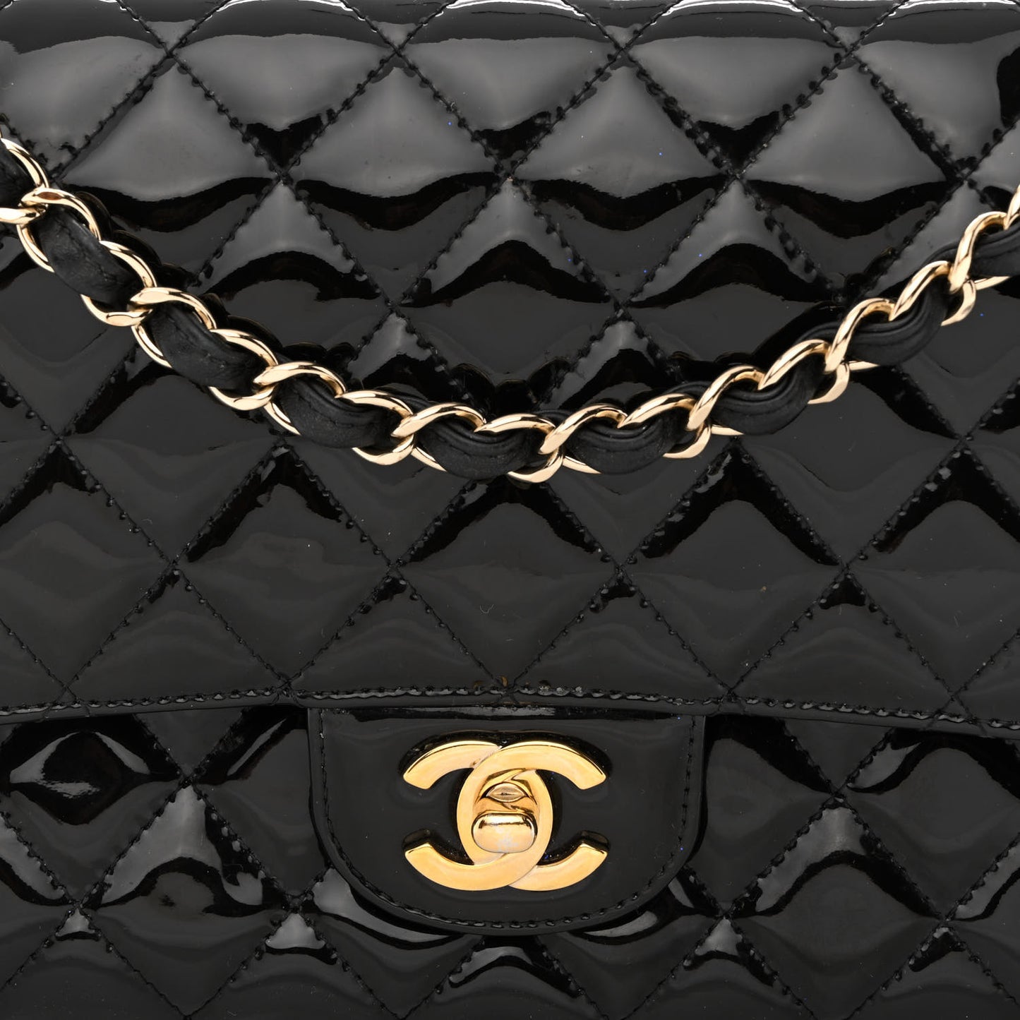 Patent Quilted Medium Double Flap Black