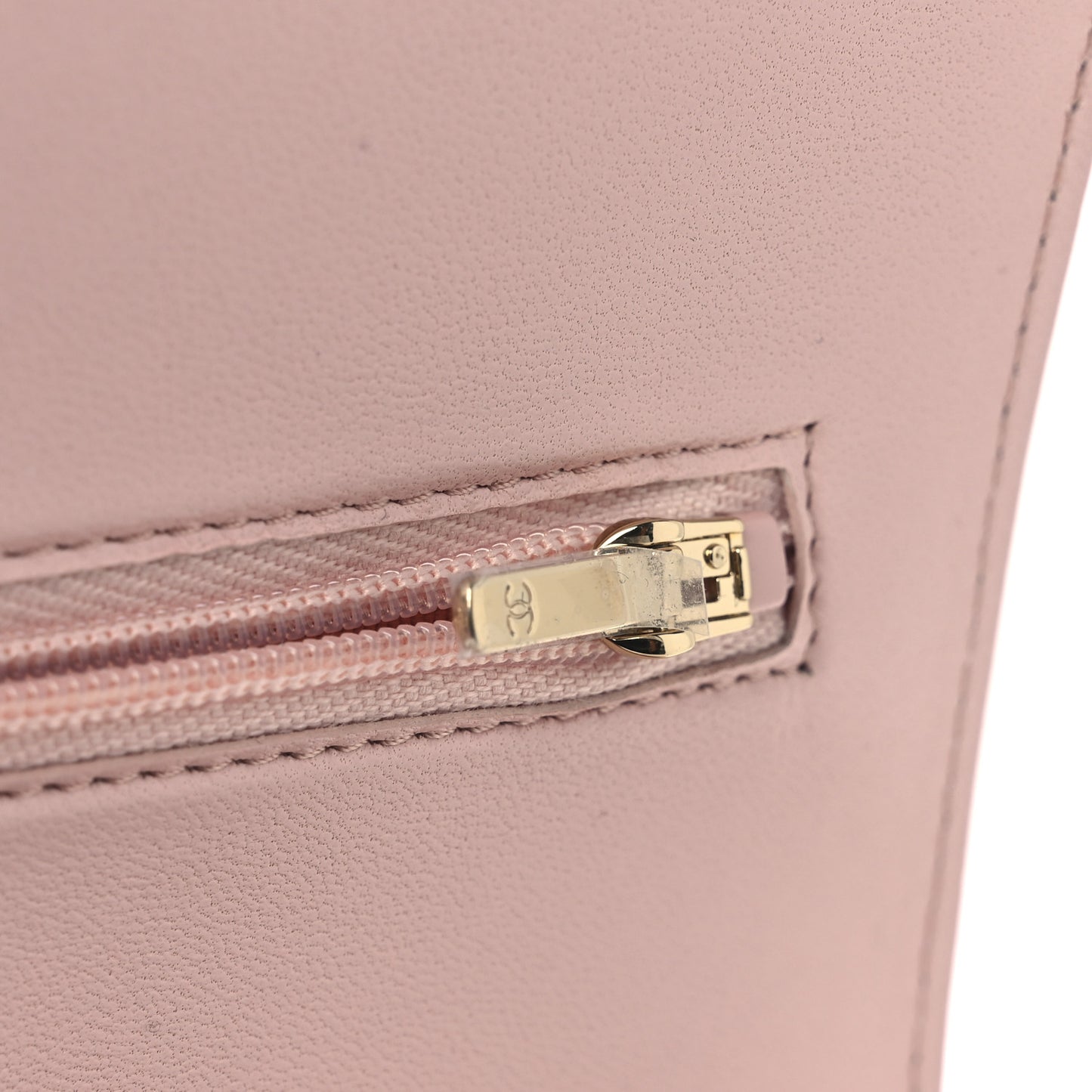 Lambskin Quilted Metal Enamel Flower Top Handle Wallet On Chain WOC Light Pink