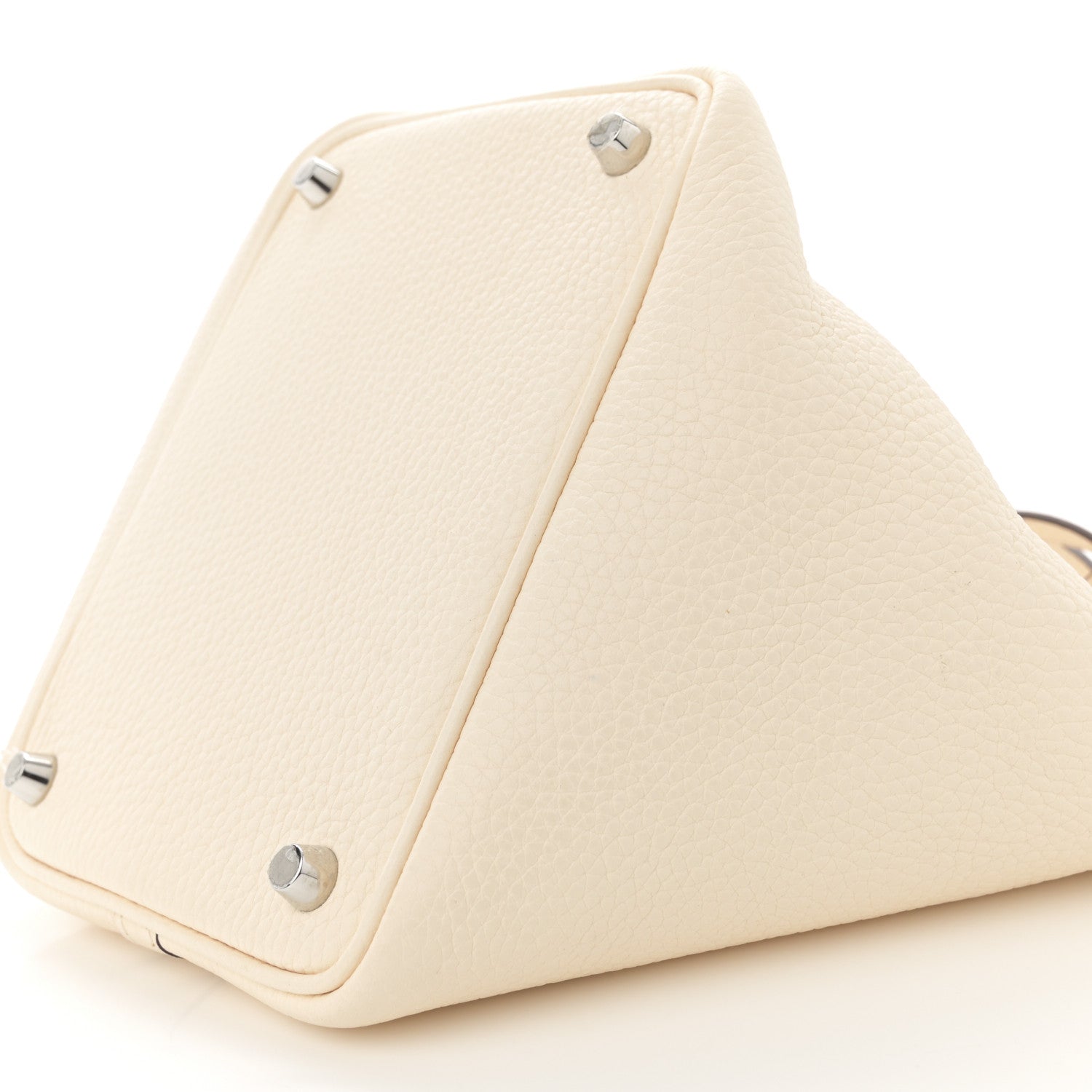 Hermes Taurillon Clemence Picotin Lock 18 PM Nata 10 of 13