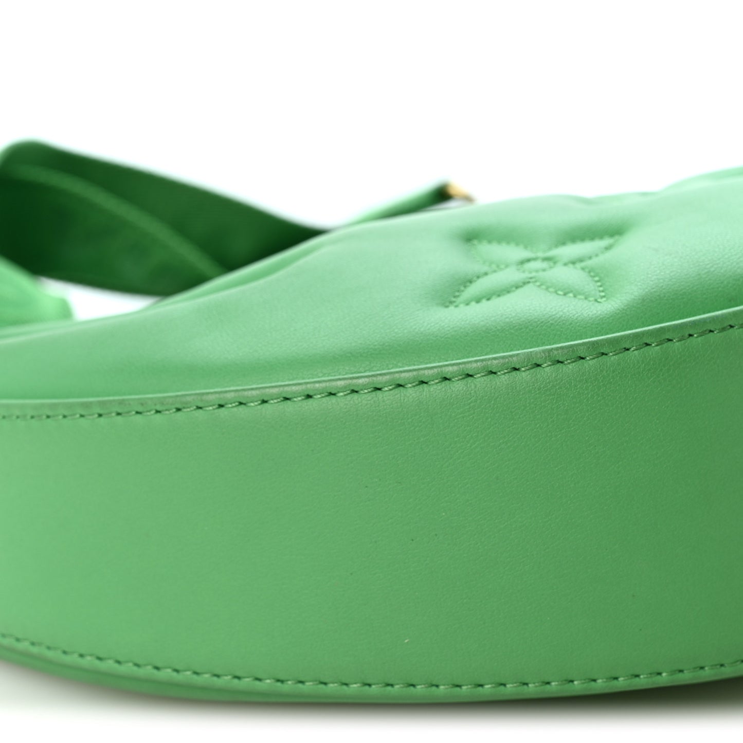 Calfskin Bubblegram Over The Moon Basilic