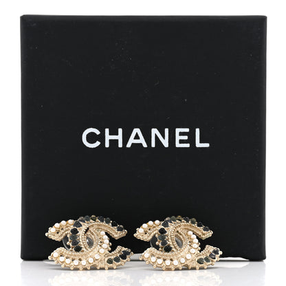 Chanel Textured Pearl CC Earrings Gold White Black 5 of 5