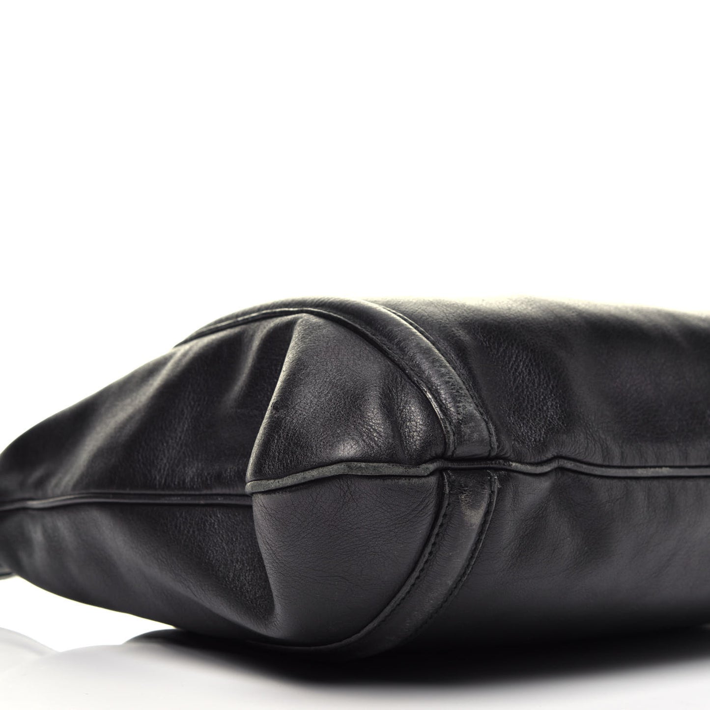 Calfskin Medium Britt Hobo Black