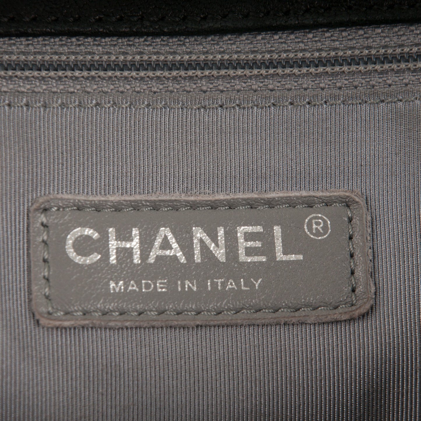 Washed Lambskin Quilted Maxi Chain Around Flap Black