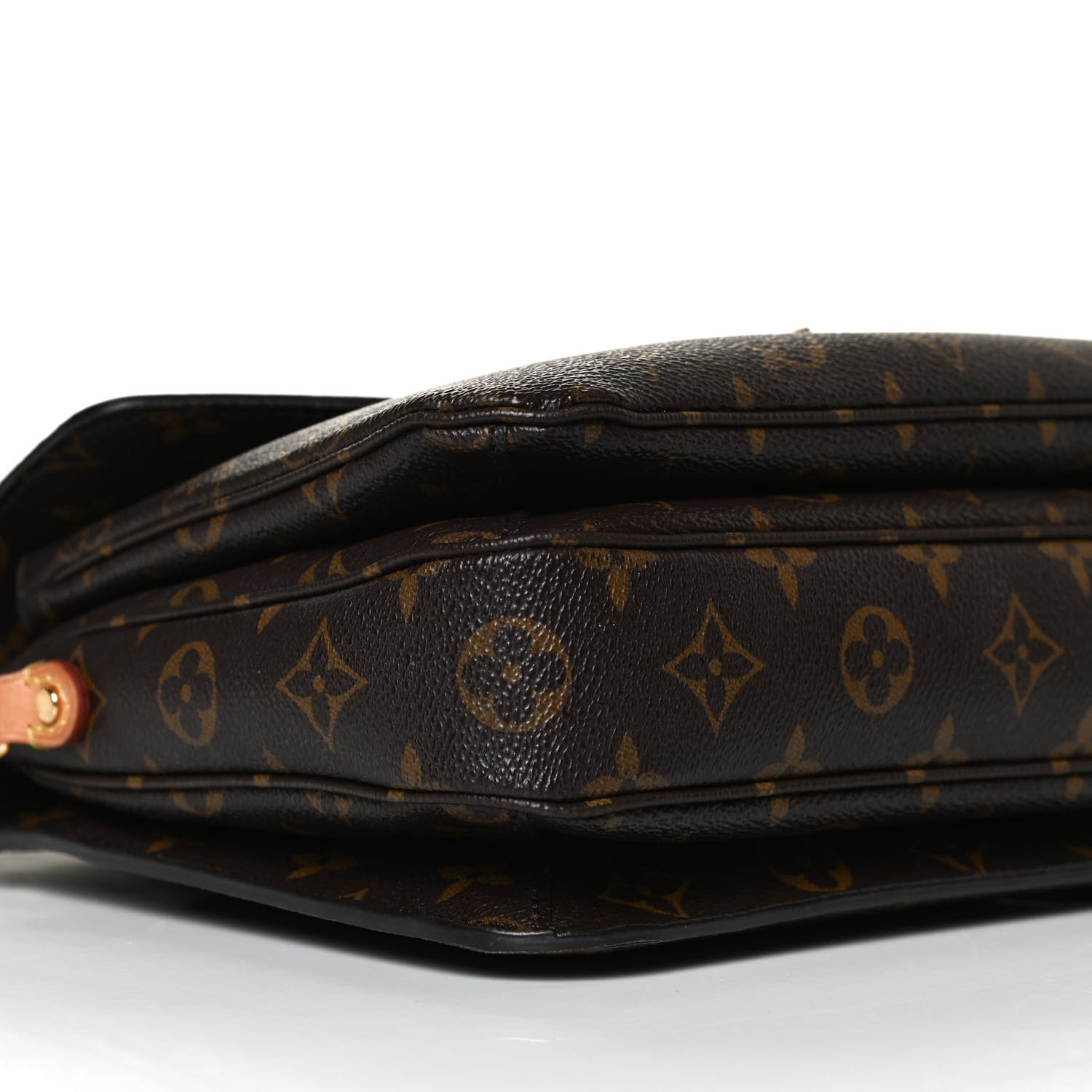 Louis Vuitton Monogram Pochette Metis 8 of 14