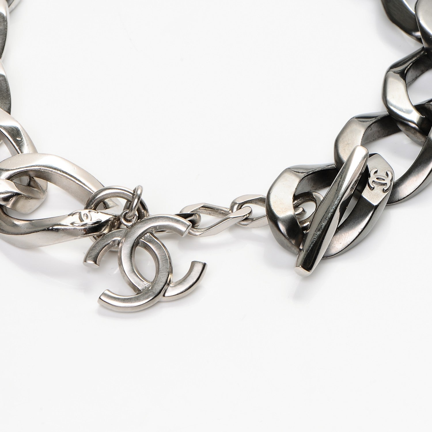 Chanel Chain Link CC Choker Necklace Silver 3 of 4