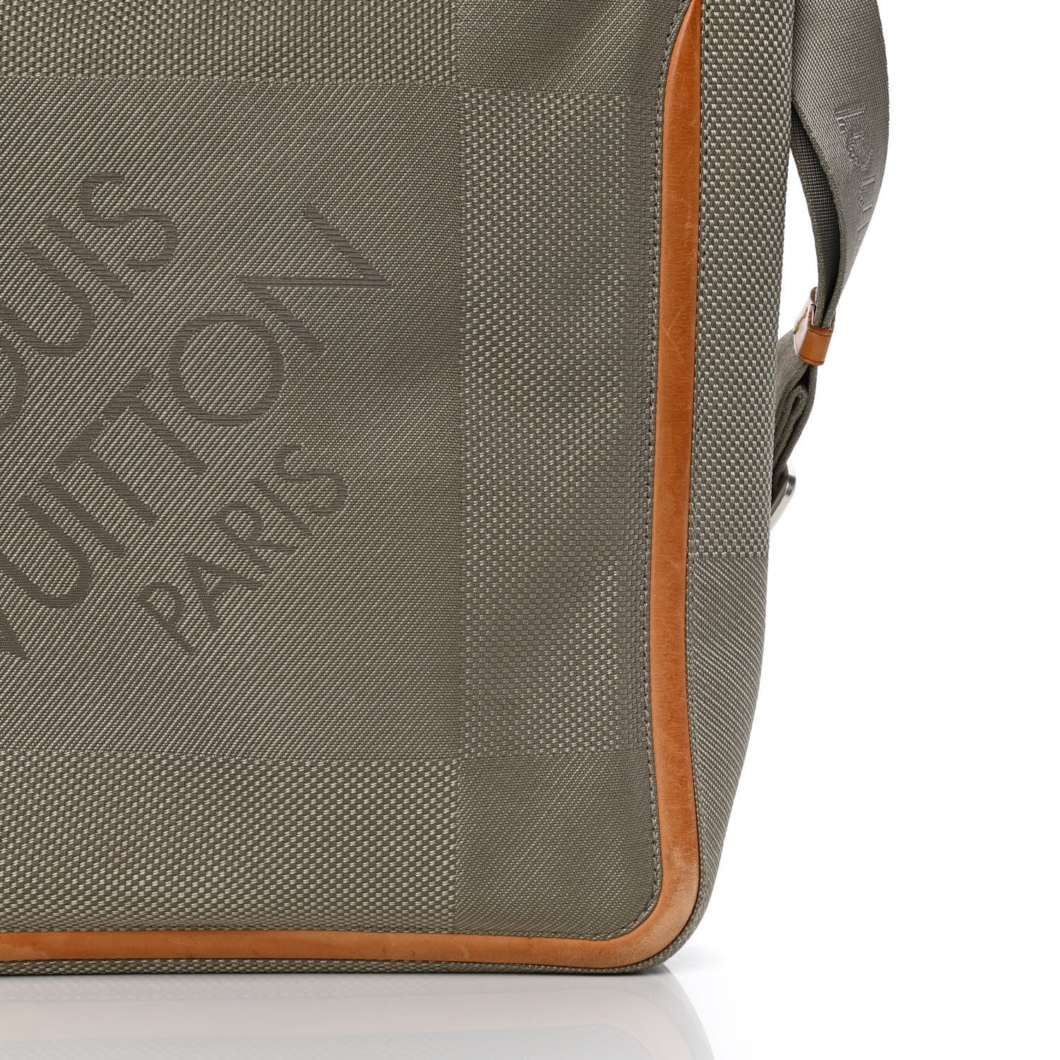 Louis Vuitton Damier Geant Compagnon Messenger Sable 19 of 26