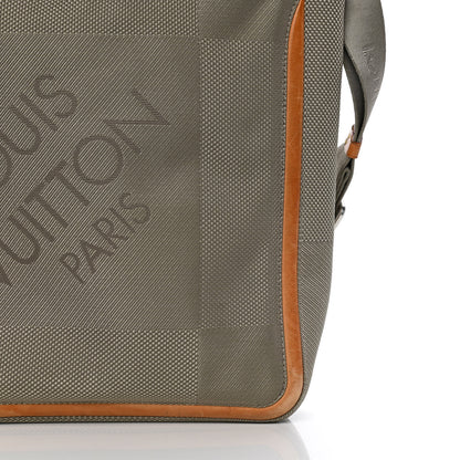 Louis Vuitton Damier Geant Compagnon Messenger Sable 19 of 26