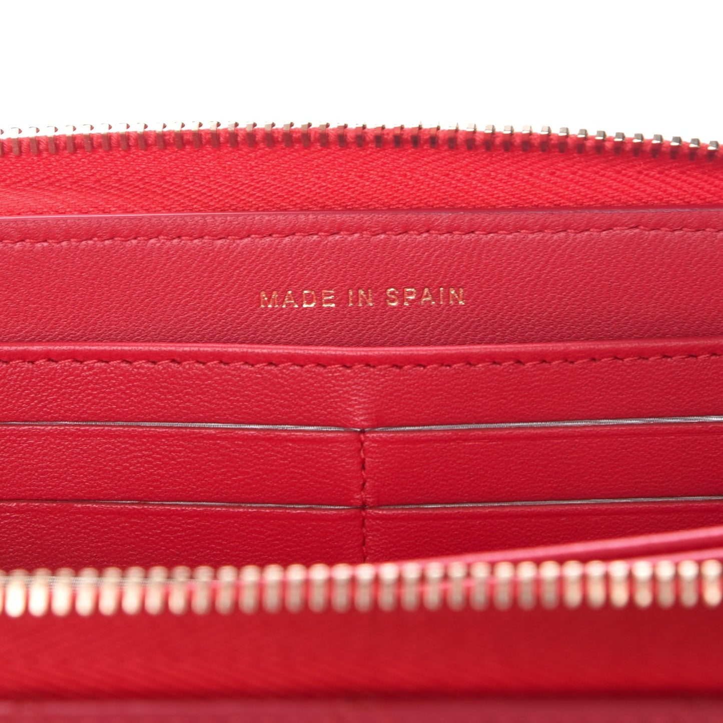Lambskin Quilted Large Gusset Zip Around Wallet Rouge