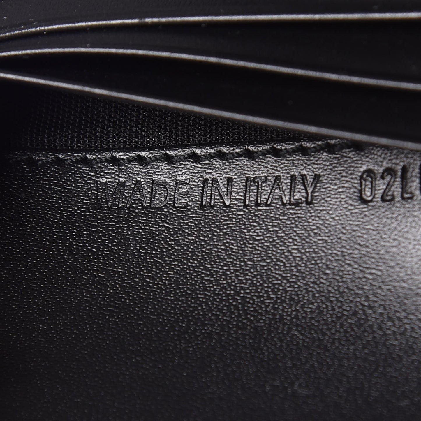Monogram Compact Saddle Wallet Black