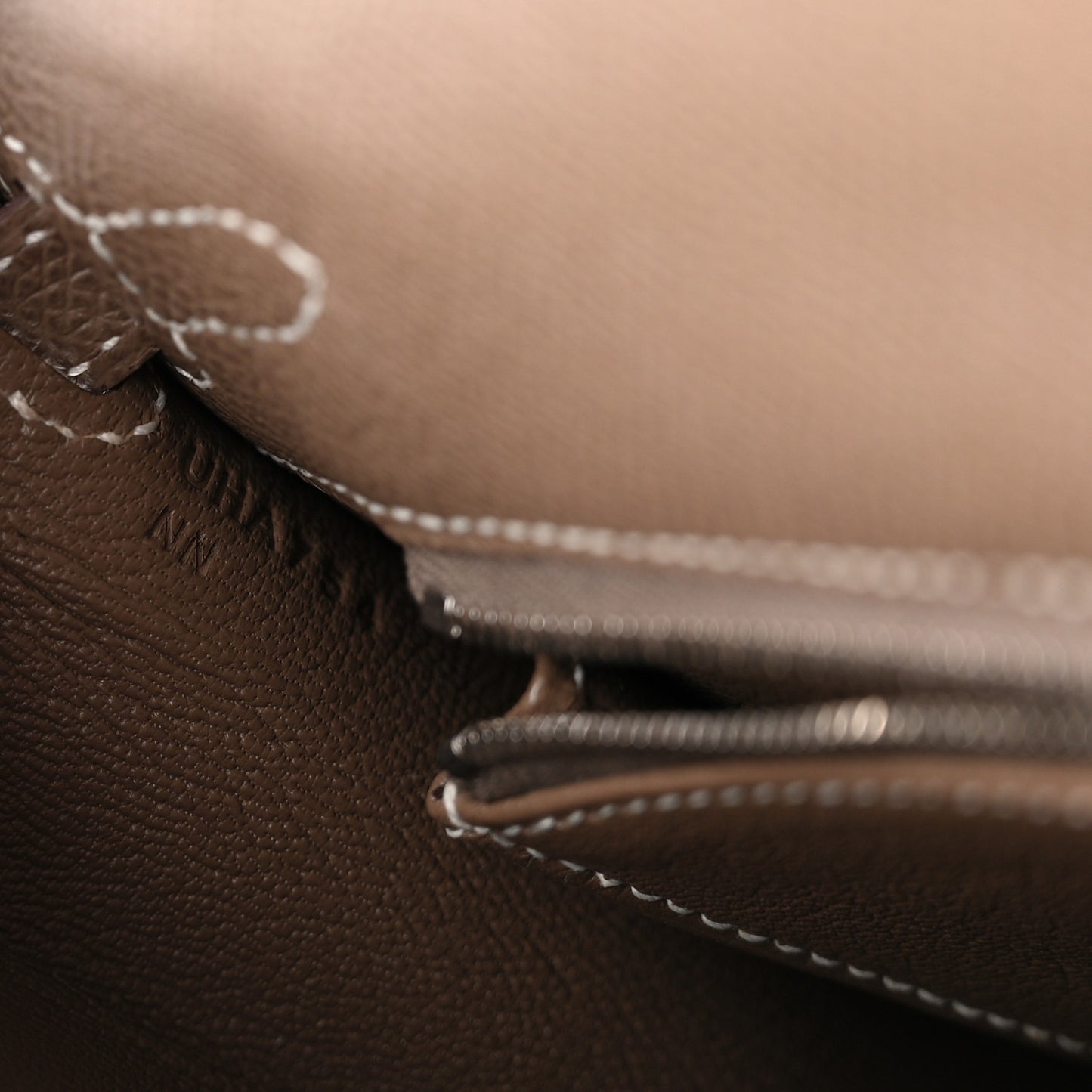 Epsom Kelly Sellier 25 Etoupe