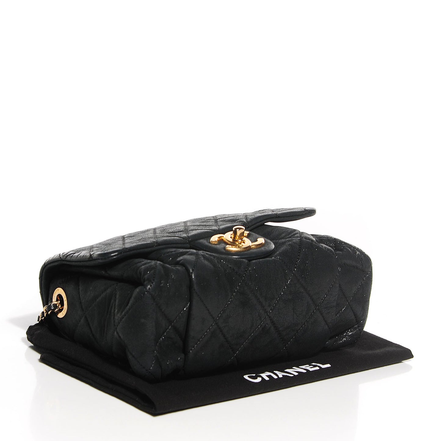 Iridescent Calfskin Quilted Small Chic Quilt Flap Black