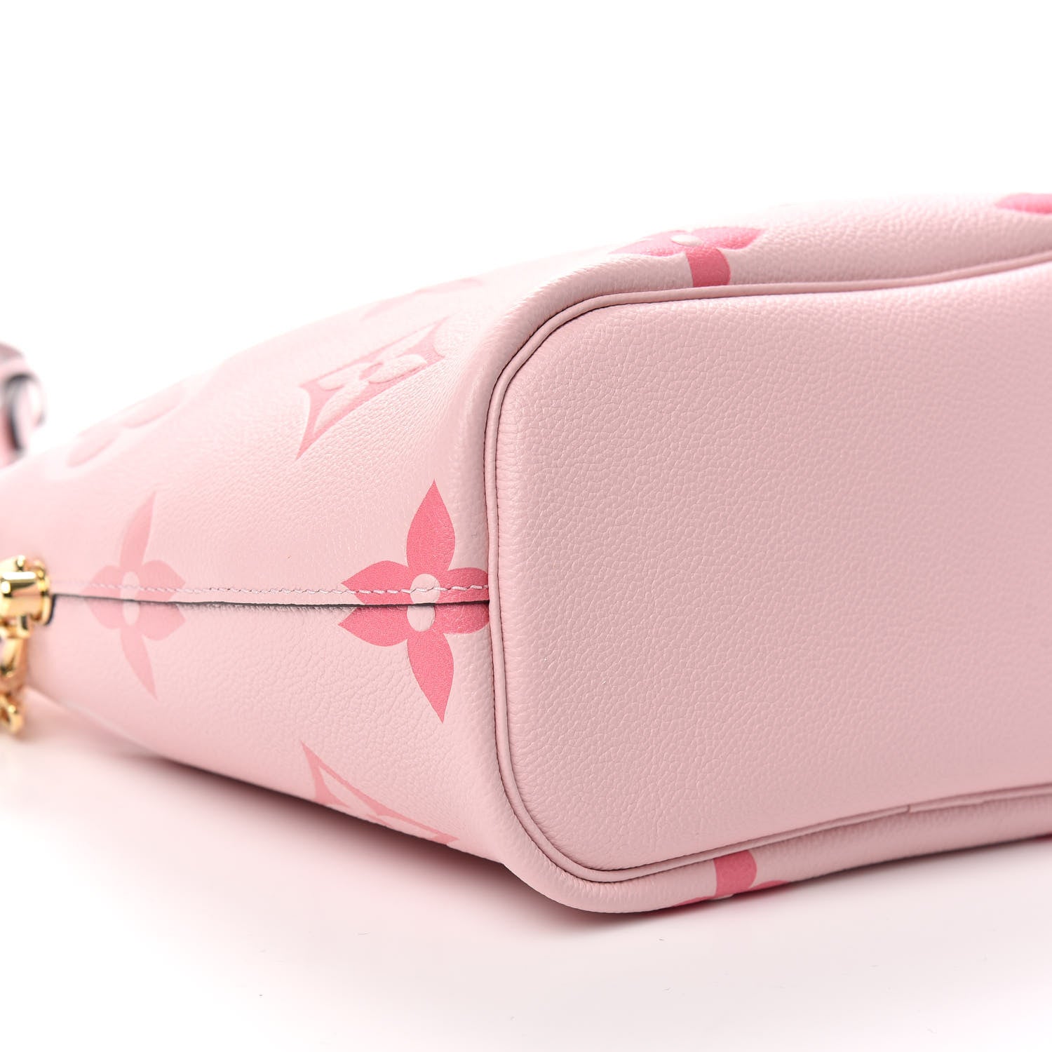 Louis Vuitton Empreinte Monogram Giant By The Pool Marshmallow Hobo PM Bouton De Rose 6 of 9