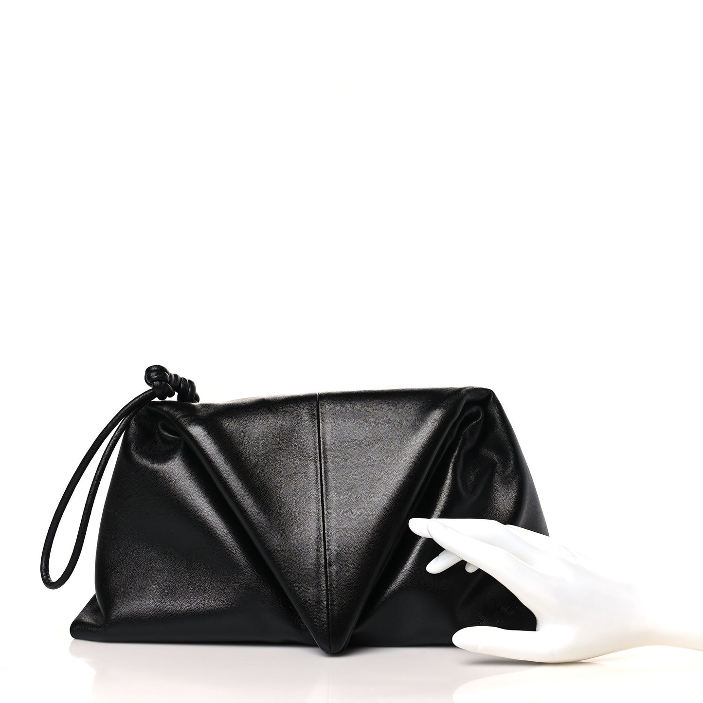 Lambskin BV Trine Clutch Black