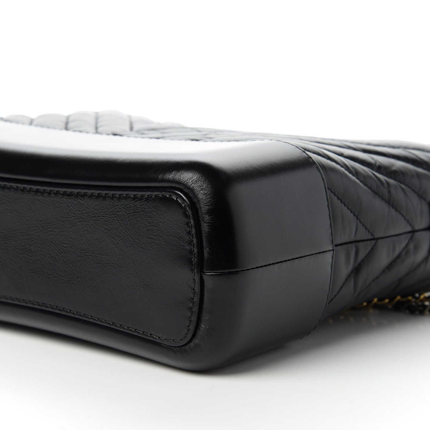 Aged Calfskin Chevron Quilted Medium Gabrielle Hobo Black