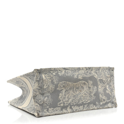 Christian Dior Canvas Embroidered Medium Dioriviera Toile De Jouy Reverse Book Tote Gray 4 of 20