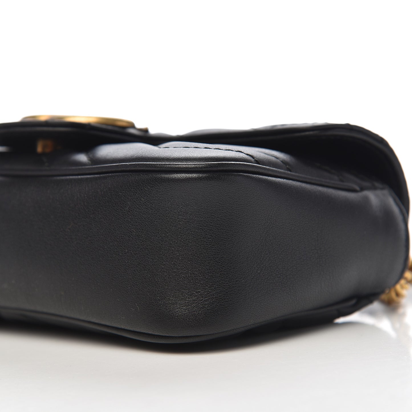 Calfskin Matelasse Super Mini GG Marmont Shoulder Bag Black
