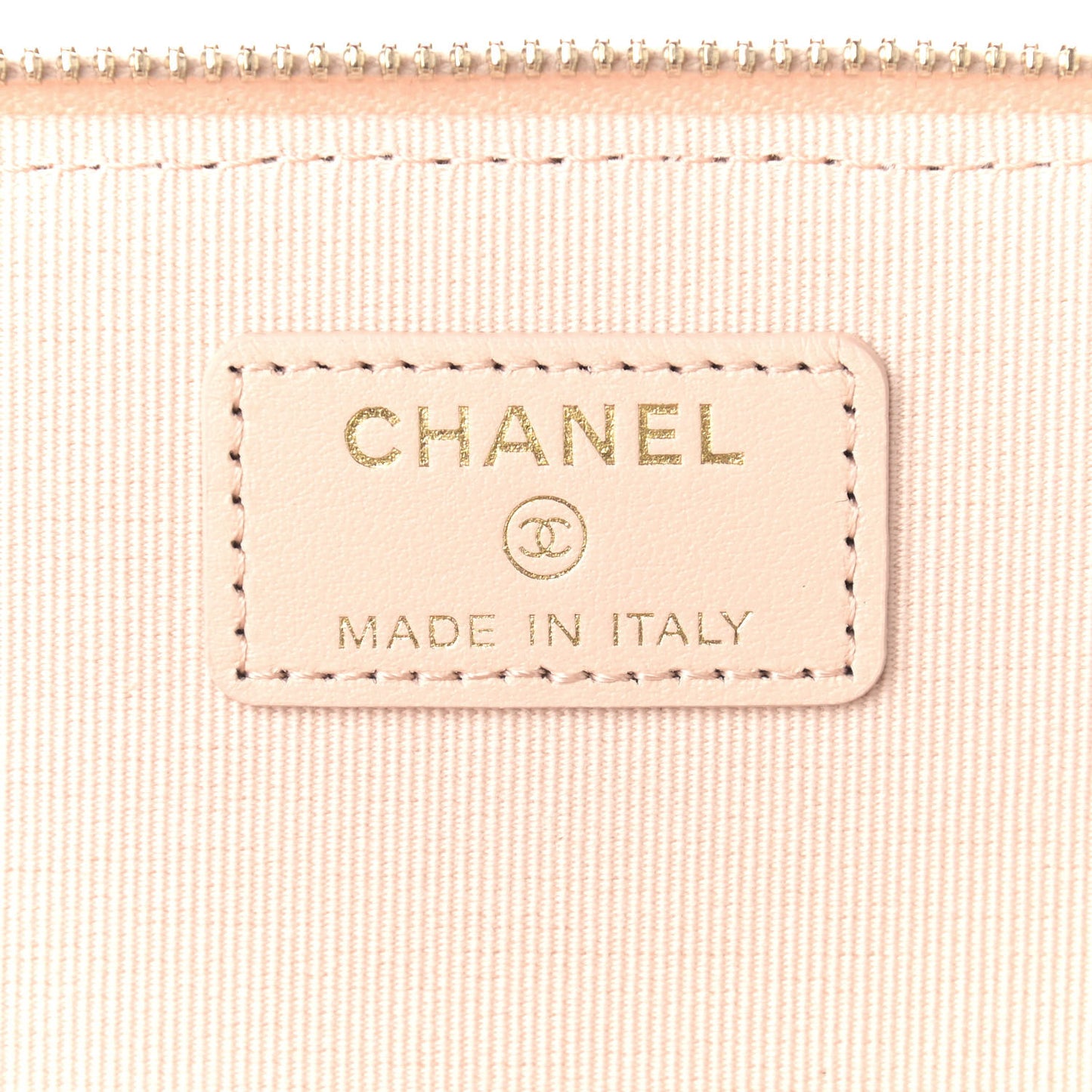 Caviar Quilted Small Vanity Case With Chain Light Beige
