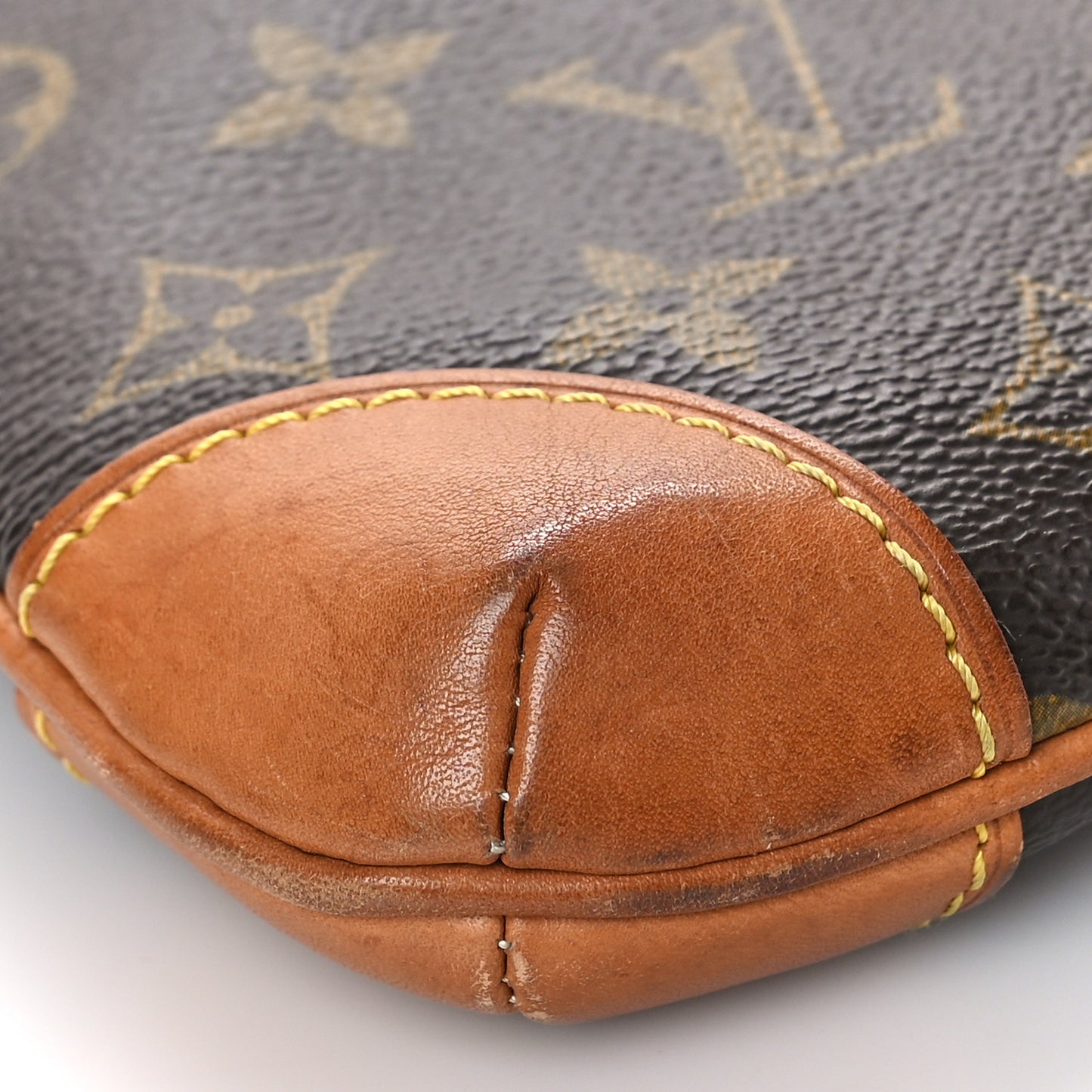 Monogram Sac Coussin GM